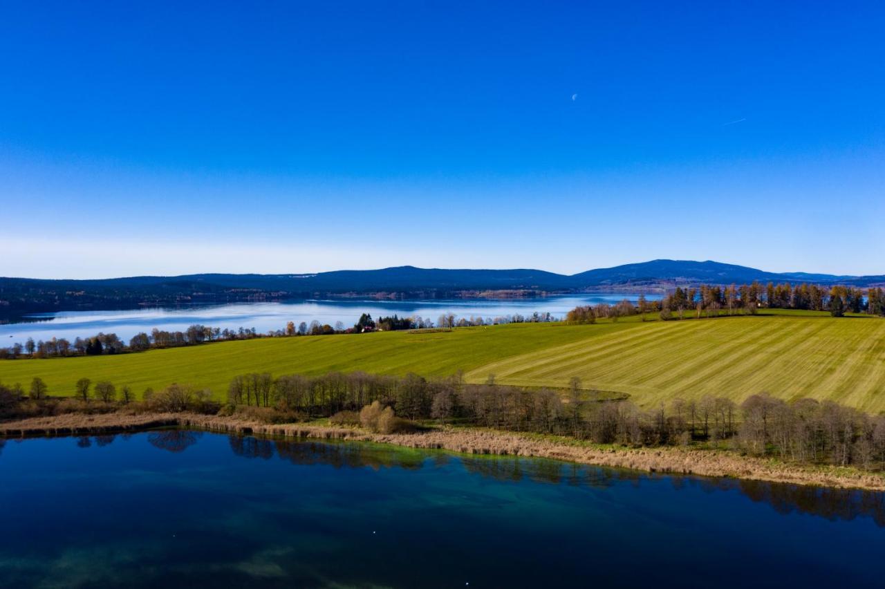 Fontana Lipno Hotel Cerna v Posumavi Bagian luar foto