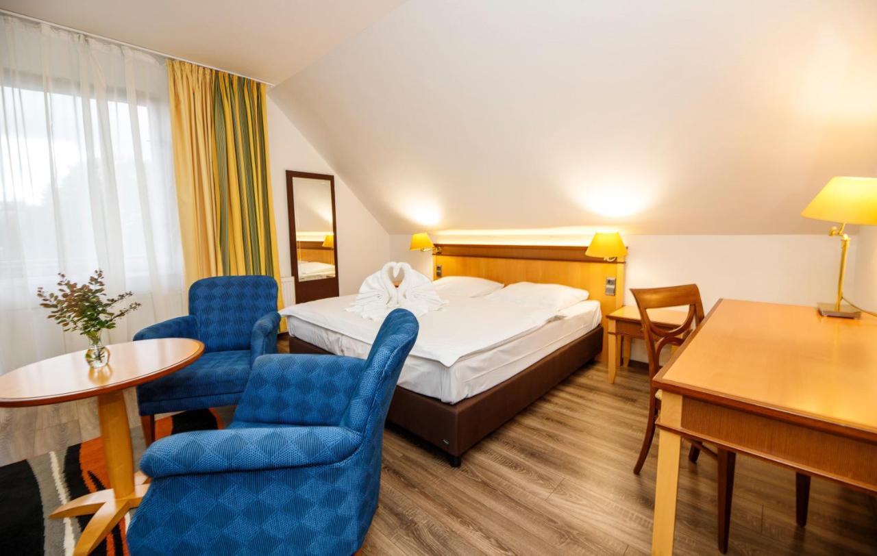 Fontana Lipno Hotel Cerna v Posumavi Bagian luar foto
