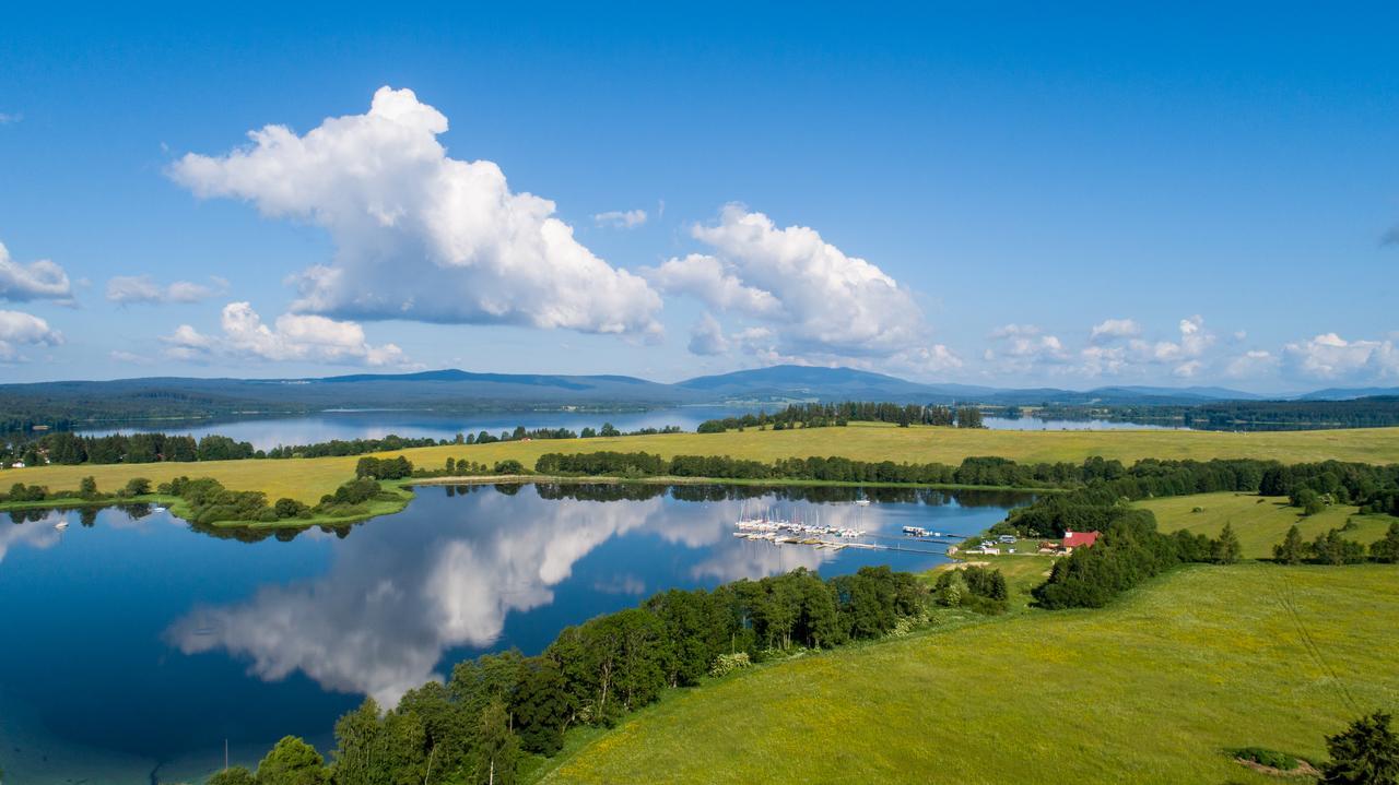 Fontana Lipno Hotel Cerna v Posumavi Bagian luar foto